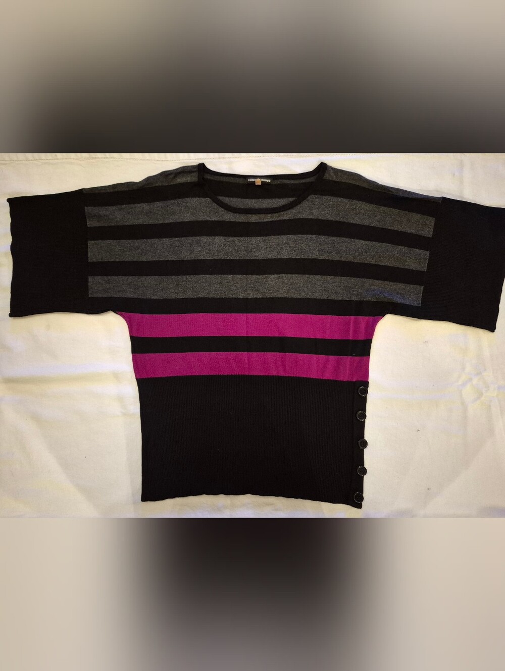 Cable & Gauge Women's Black, Gray & Magenta Striped Sweater